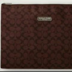 COACHクラッチバックのサムネイル