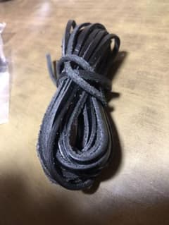 新品黒本革 牛革アクセサリー用紐のサムネイル