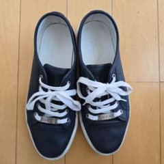 GUCCI　スニーカー　箱ありのサムネイル