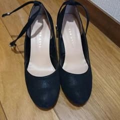 パンプス 黒 ブラックのサムネイル