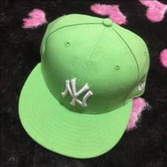 ニューエラのサムネイル