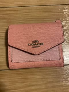 COACH コーチ 三つ折り財布のサムネイル