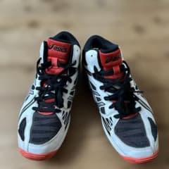 asicsアシックス バレーボールシューズ TVR712 26.5cm - メルカリ