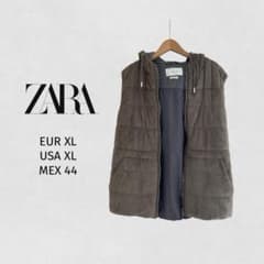ZARA MAN ダウンベスト 袖なし フード 起毛 ブラウン 無地 秋 メンズのサムネイル