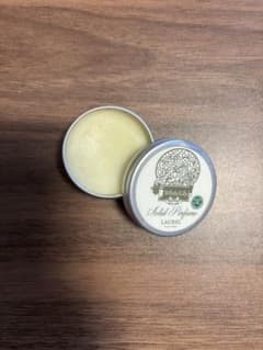 White Lily 練り香水のサムネイル