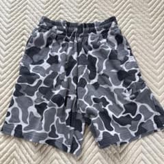 adidas originals 迷彩柄ショートパンツ XSのサムネイル