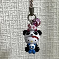 ご当地キティ 和歌山限定 パンダ 根付けストラップ - メルカリ