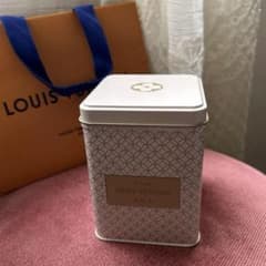 ルイヴィトン カフェ バンコク限定 クッキー缶のみ - メルカリ