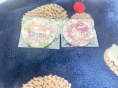 あんスタ アニカフェ 缶バッジ 衣更真緒 遊木真のサムネイル