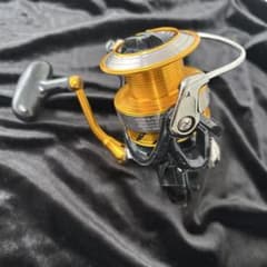 DAIWA スピニングリール 15 レブロスのサムネイル