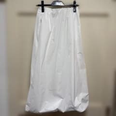 MOUSSY バルーンロングスカート ホワイト 新品のサムネイル
