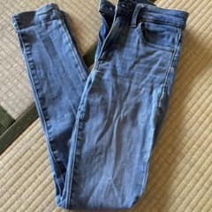 UNIQLO JEANS スキニーデニム 25インチのサムネイル