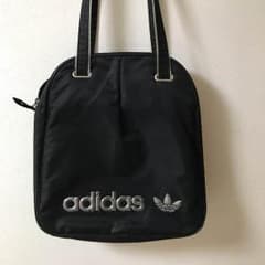 adidasオリジナル バッグのサムネイル