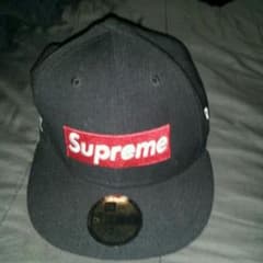 SUPREME キャップのサムネイル