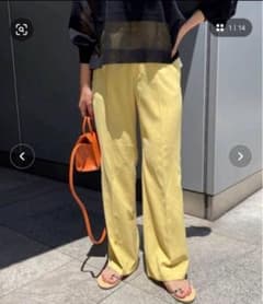 SHENERY シーナリー センタープレス2タックパンツ 36 イエローのサムネイル