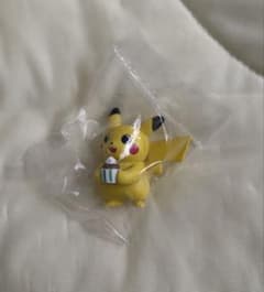 ポケモン のんびりライフ さかざきちはる ガチャ ピカチュウのサムネイル