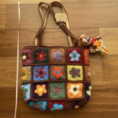 ハンドメイド かぎ針編み フラワーモチーフ トートバッグのサムネイル