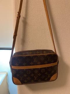 ルイヴィトン メンズクラッチバッグのサムネイル