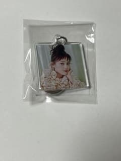 生田絵梨花 オンラインくじ C賞 アクリルキーホルダー（C） - メルカリ
