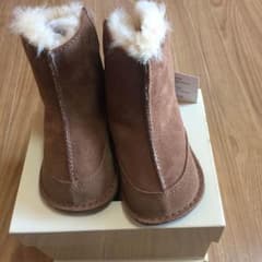 UGG  ベビー ブーツのサムネイル