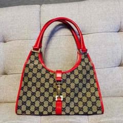 GUCCIのバッグのサムネイル