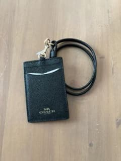 COACHパスケースのサムネイル