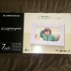 再お値下げ！未使用   7型LED液晶搭載デジタルフォトフレームのサムネイル