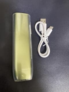 IQOS 本体 充電ケーブル付きのサムネイル