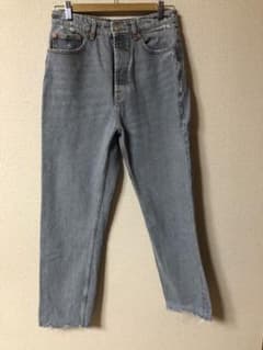 ZARA マムフィット　デニムパンツのサムネイル