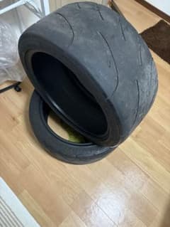 265/35ZR18 サマータイヤ 2本セットのサムネイル