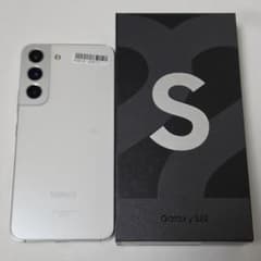 新品同様】Galaxy S22【付属品完備】SIMフリー 判定○ au版国内版