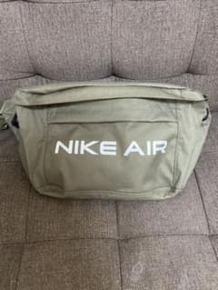 NIKE AIR ヒップバッグ　最終値下げのサムネイル