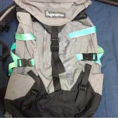 お値下げしました。Supreme バックパックのサムネイル