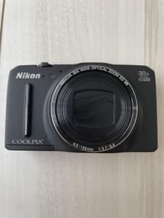 Nikon COOLPIX S9700 本体のサムネイル