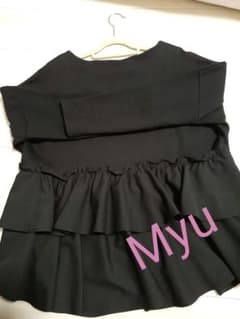 【Myu】  バックフリルスウェット　ブラックのサムネイル