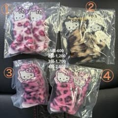ハローキティ 平成レトロ ギャルソックス miniキーホルダーのサムネイル