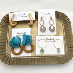 【まとめ売り】ハンドメイド♡ピアス　大ぶり　かわいい　クール　天然石のサムネイル