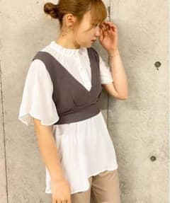 アプレジュール　チュニックブラウス×カシュクールビスチェセットのサムネイル
