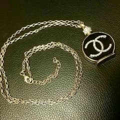 CHANEL ノベルティ ネックレスのサムネイル