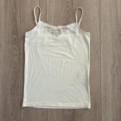 알파벳의 알파벳 레이스 장식 캐미솔 아이보리