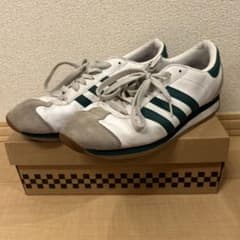 アディダス　カントリー　27.5cmのサムネイル