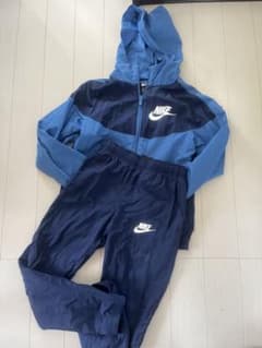NIKE ウインドブレーカー上下　130〜140のサムネイル