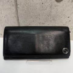 T*M様 GUCCI ブラックレザー 長財布 インターロッキングのサムネイル