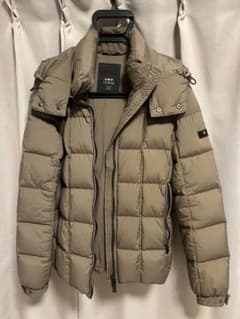 TATRAS ベージュ ダウンジャケットのサムネイル