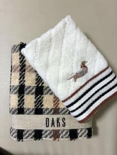 【美品】DAKS ダックス タオル2点セット フェイスタオル ハンカチタオル 犬のサムネイル