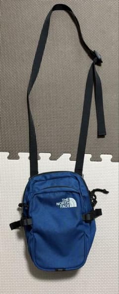 THE NORTH FACE ボルダーミニショルダー コズミックブルーのサムネイル