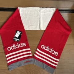 adidasマフラーのサムネイル