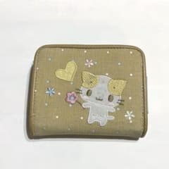 マシュマロみたいなふわふわにゃんこ 財布　当時物　サンリオのサムネイル