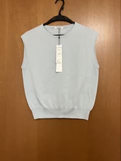 【新品】ルーニィ　カットソー　ノースリーブ　ライトブルーのサムネイル