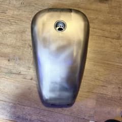 FXBB スポーツスタータンク　ストリートボブ　タンク　m8 18-24 FXBB スポーツスタータンク ストリートボブ タンク m8 18-24 - メルカリ